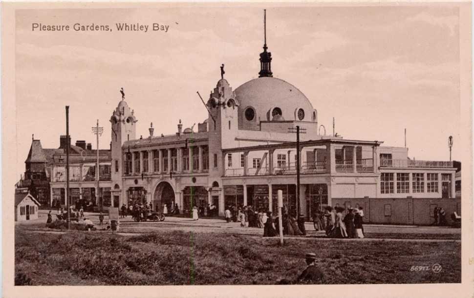 he dome of the Spanish City, 73 feet high and 52 feet in diameter, was second only in size to the dome of St. Paul's Cathedral in London.